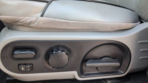 2008 Lincoln Mark LT