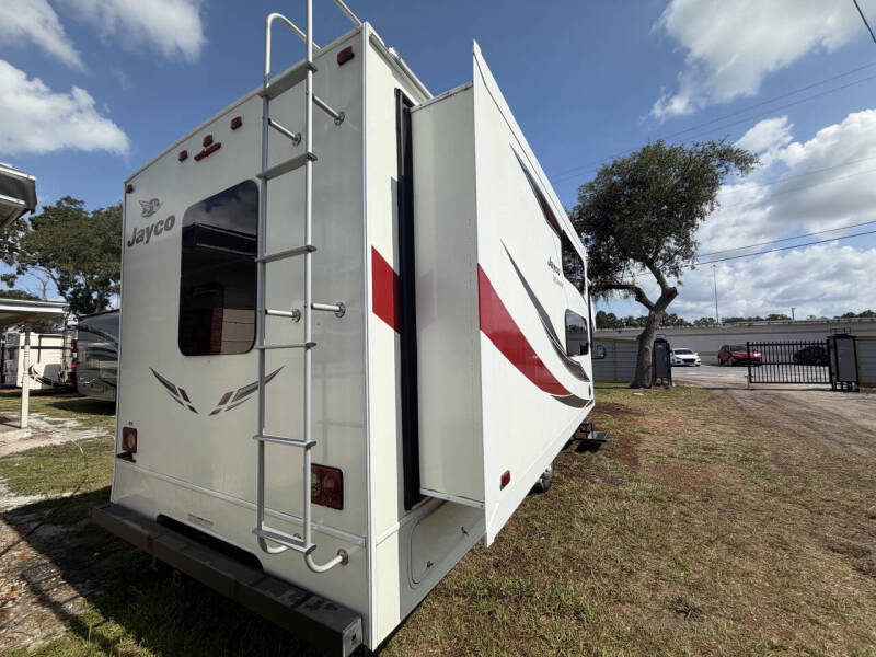 2018 Jayco Redhawk