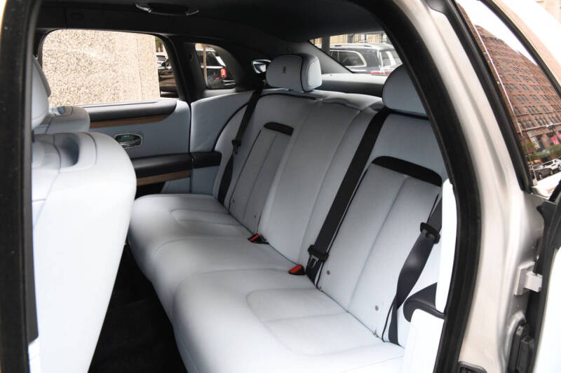 2022 Rolls-Royce Ghost