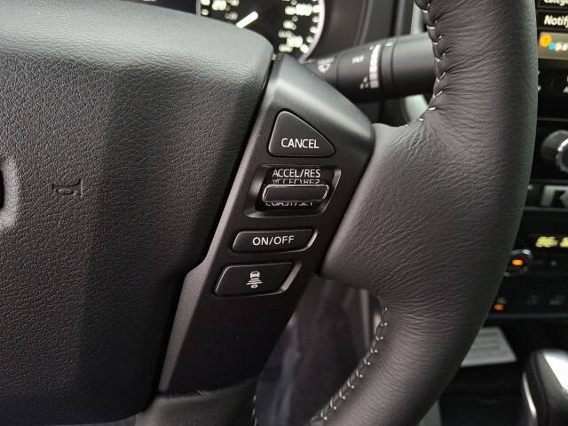 2025 Nissan Frontier SL