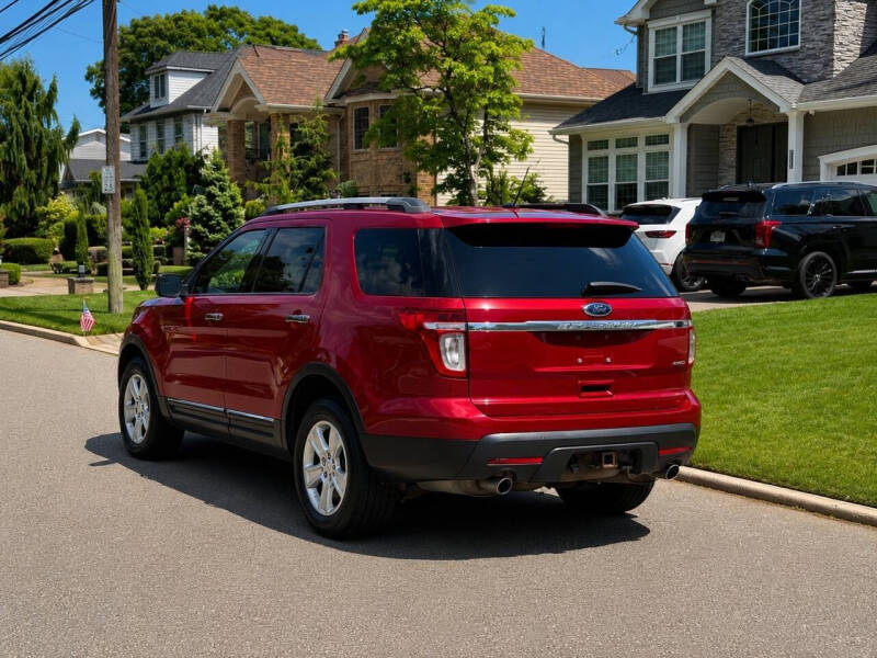 2014 Ford Explorer