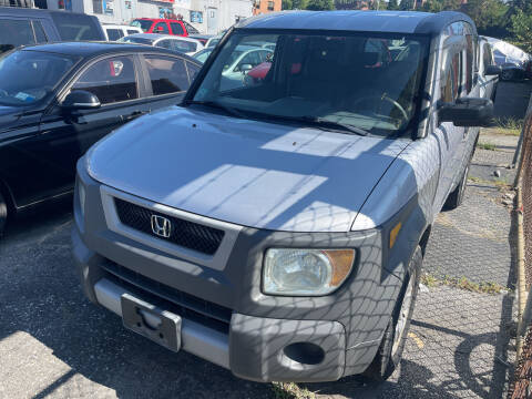 2004 Honda Element for sale at Fulton Used Cars in Hempstead NY