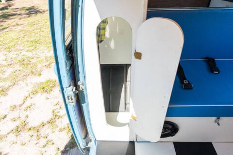 1973 Volkswagen Bus