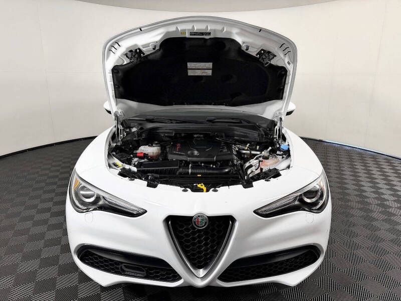 2022 Alfa Romeo Stelvio Ti