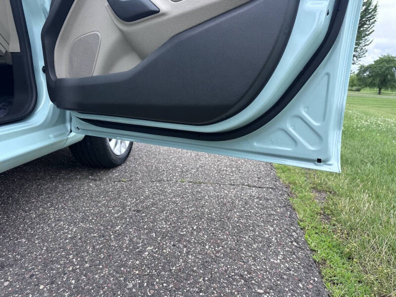 2017 Ford Fiesta Titanium