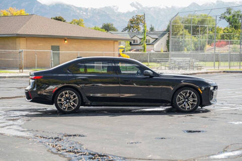 2023 BMW 7 Series 740i