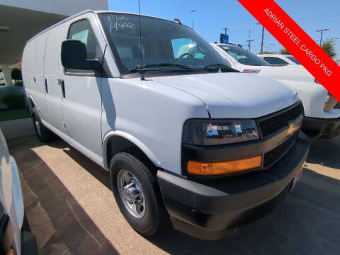 2025 Chevrolet Express 2500