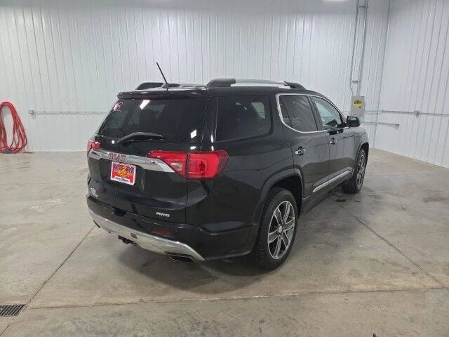 2018 GMC Acadia Denali