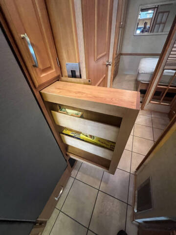 2007 Winnebago Adventurer