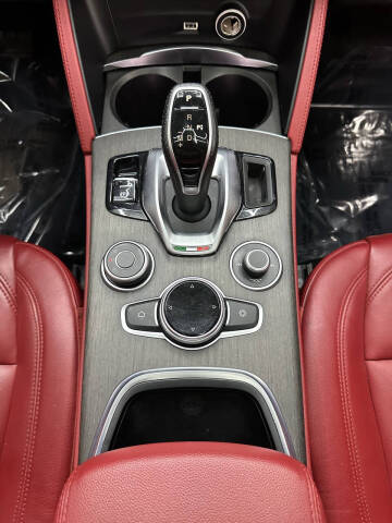 2021 Alfa Romeo Stelvio Ti