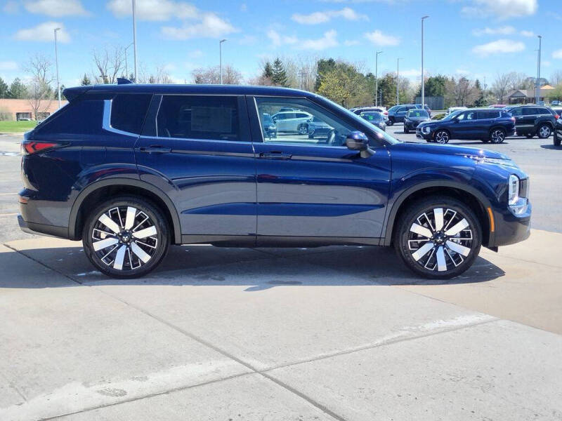 2026 Mitsubishi Outlander SE