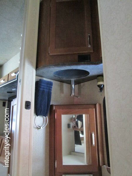 2020 Lance Camper 2465