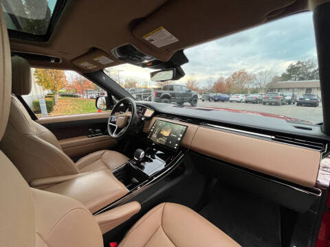 2024 Land Rover Range Rover Sport P360 SE