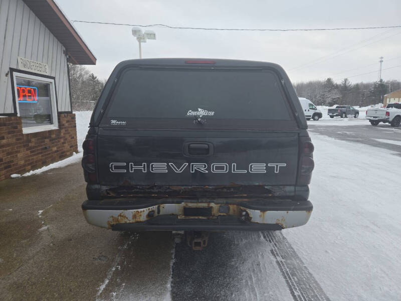 2005 Chevrolet Silverado 1500 Work Truck