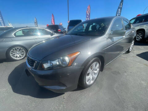 2009 Honda Accord for sale at SOUTHERN CAL AUTO HOUSE Co 2 in San Diego CA
