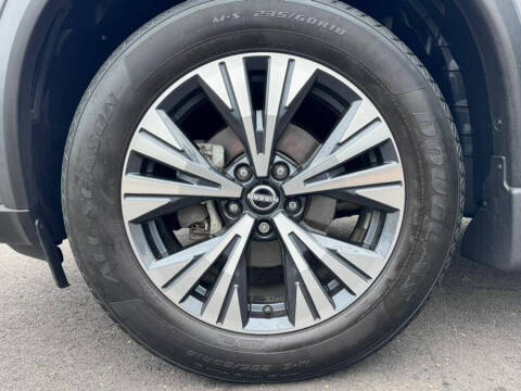 2022 Nissan Rogue SV