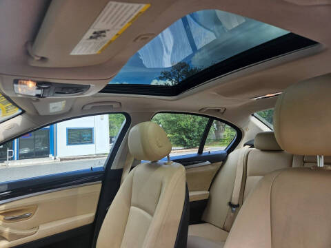 2016 BMW 5 Series 528i