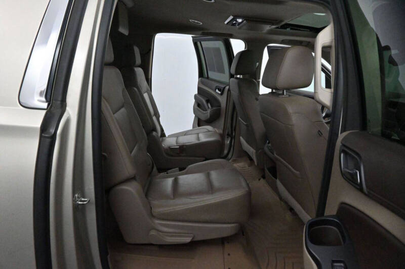 2016 Chevrolet Suburban LT
