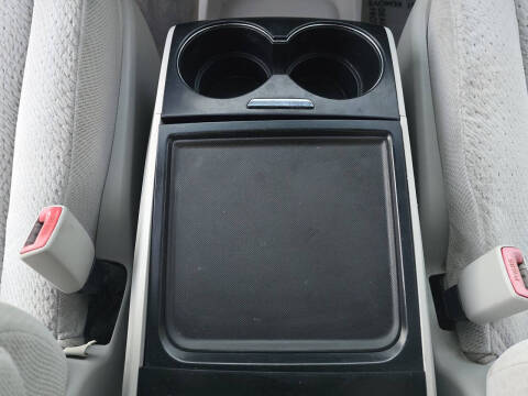 2012 Toyota Sienna LE 8-Passenger