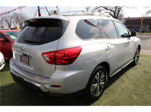 2018 Nissan Pathfinder