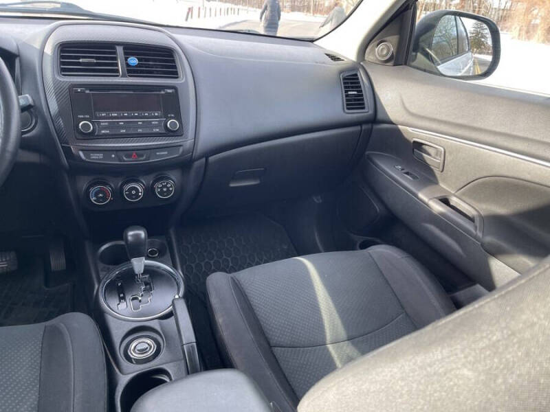 2015 Mitsubishi Outlander Sport ES