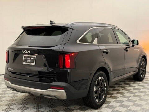 2024 Kia Sorento S