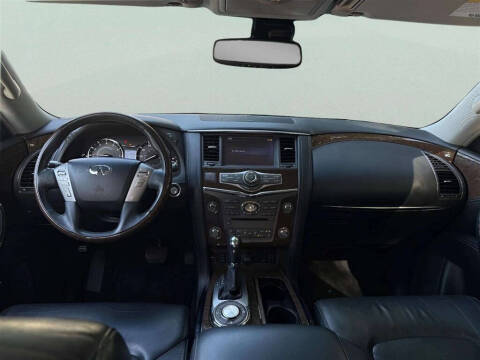 2017 Infiniti QX80