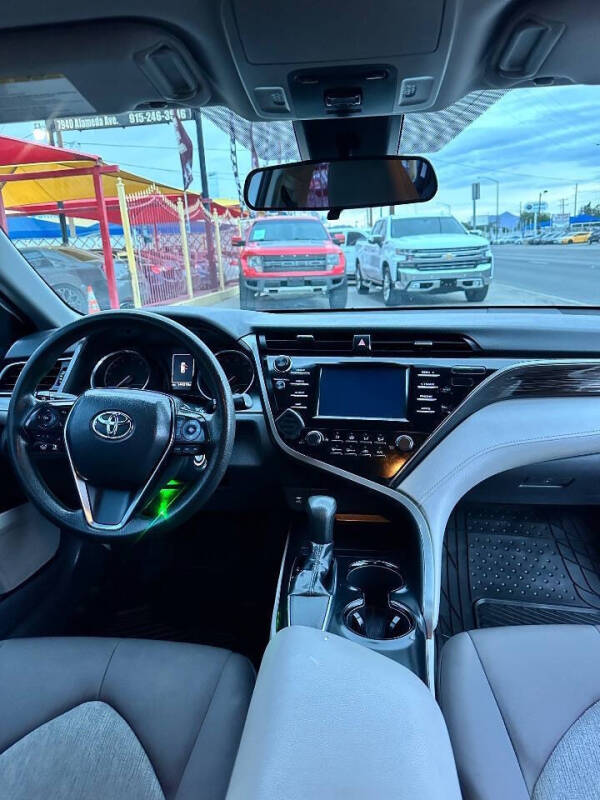 2019 Toyota Camry LE
