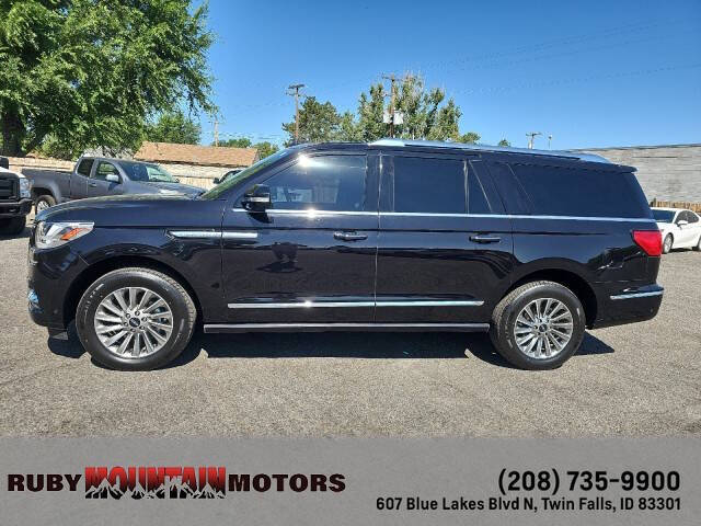 2021 Lincoln Navigator L Standard