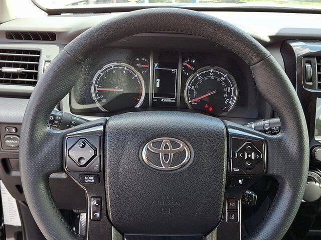 2024 Toyota 4Runner TRD Off-Road