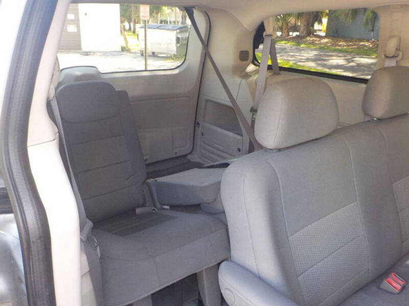 2008 Dodge Grand Caravan SE