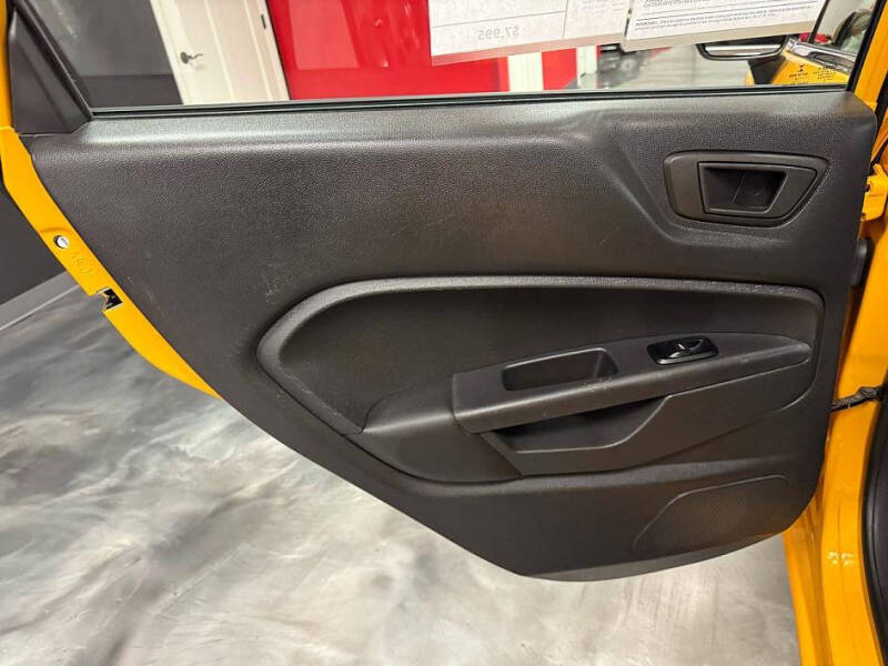 2013 Ford Fiesta Titanium