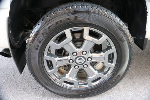 2017 Nissan Titan XD SV