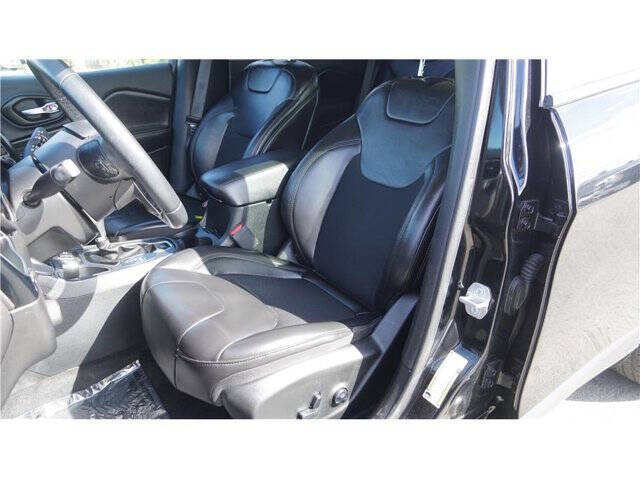 2019 Jeep Cherokee Altitude