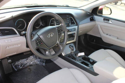 2016 Hyundai Sonata Hybrid SE