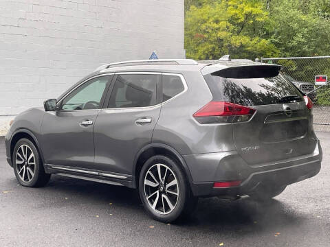 2020 Nissan Rogue SL