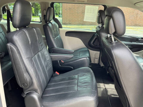 2013 Dodge Grand Caravan American Value Package