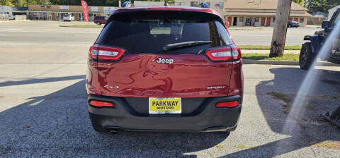 2016 Jeep Cherokee Sport