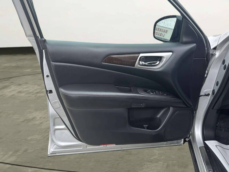 2013 Nissan Pathfinder SL