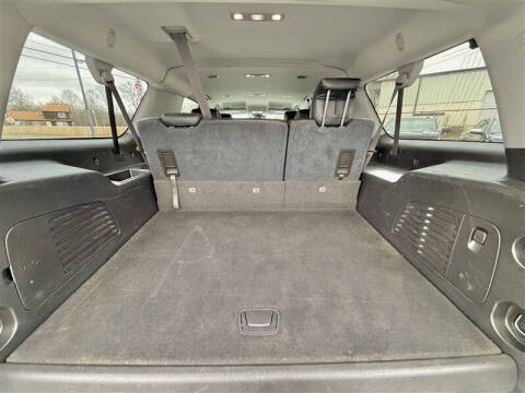 2017 GMC Yukon XL SLE