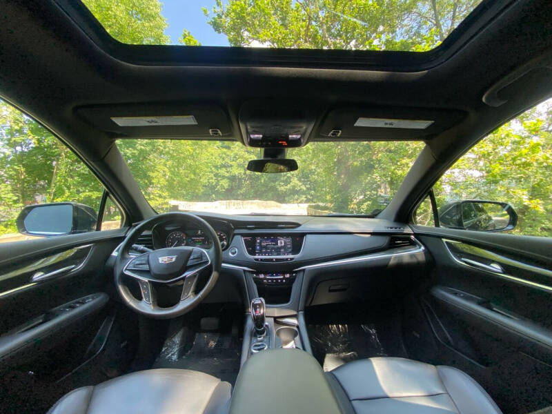 2021 Cadillac XT5 Premium Luxury