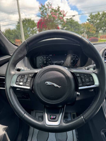 2019 Jaguar F-PACE S