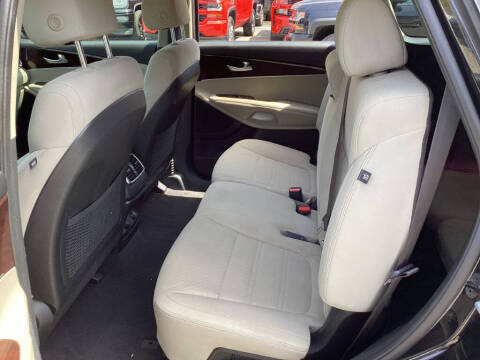 2018 Kia Sorento LX