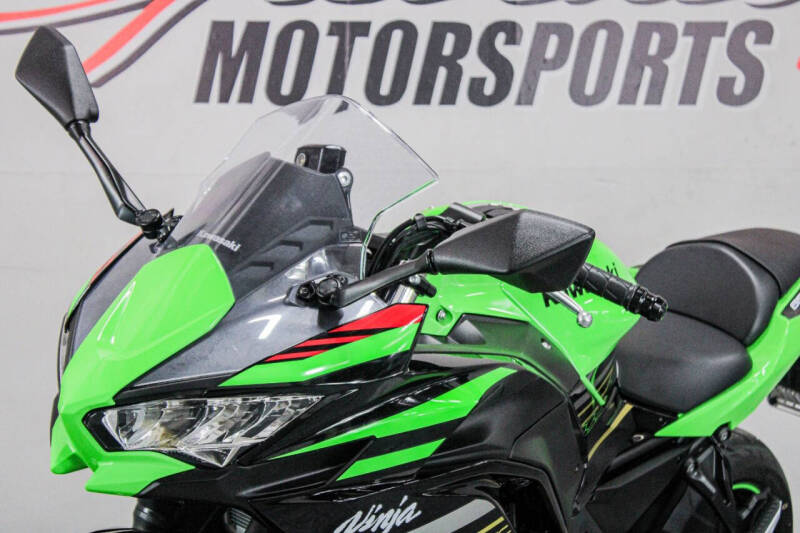 2020 Kawasaki Ninja 650 KRT Edition