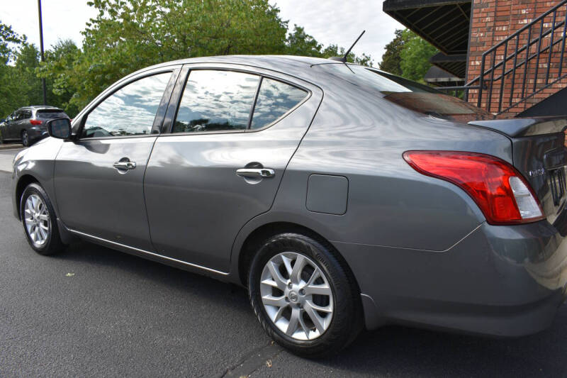 2017 Nissan Versa 1.6 SV