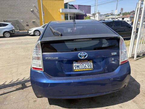 2010 Toyota Prius II