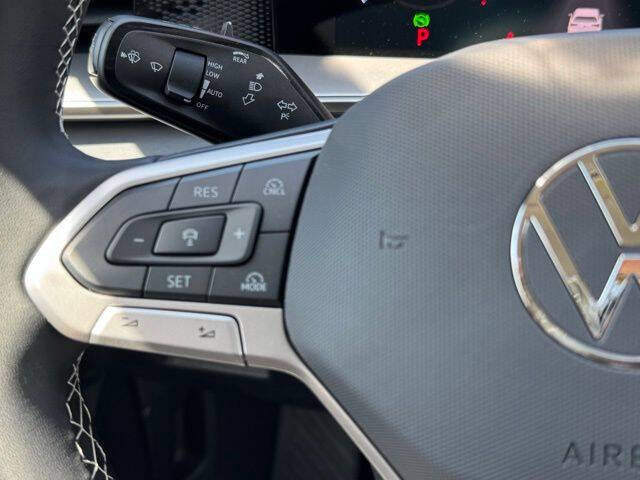 2025 Volkswagen Tiguan SE 4Motion