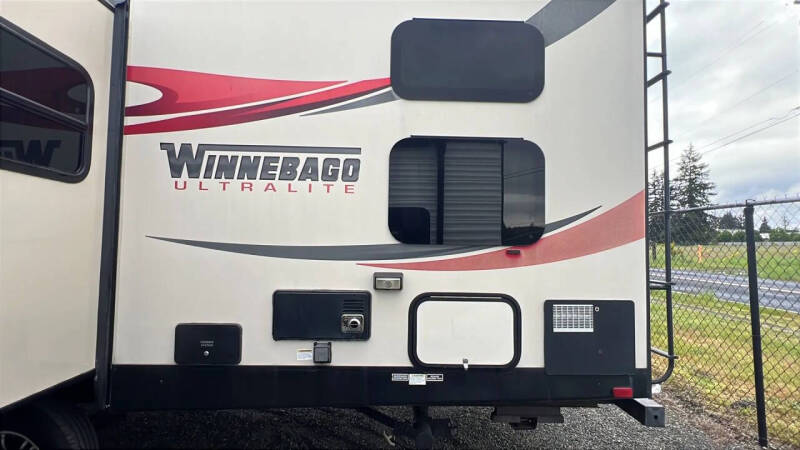 2016 Winnebago Ultralite