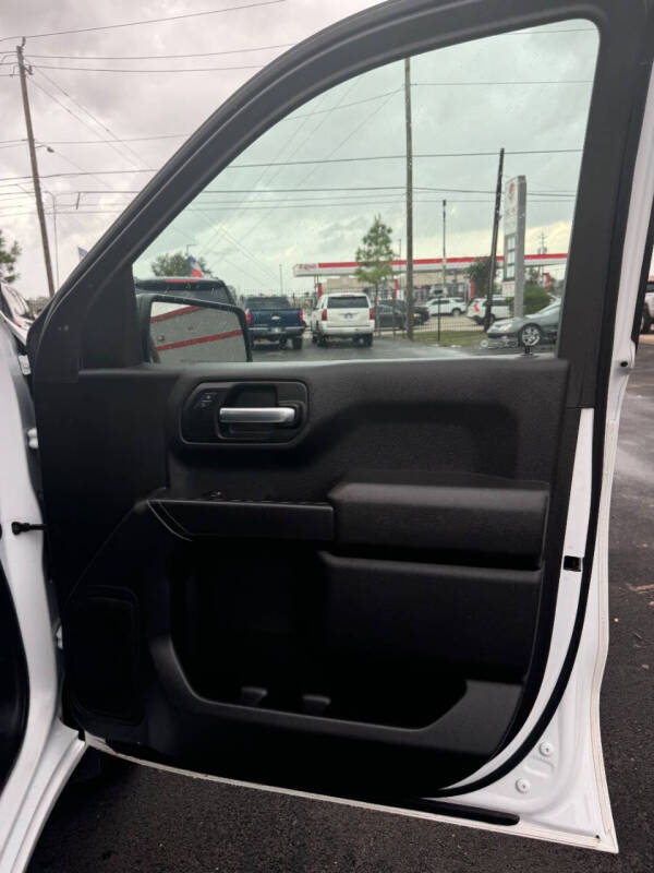 2021 Chevrolet Silverado 1500 Custom