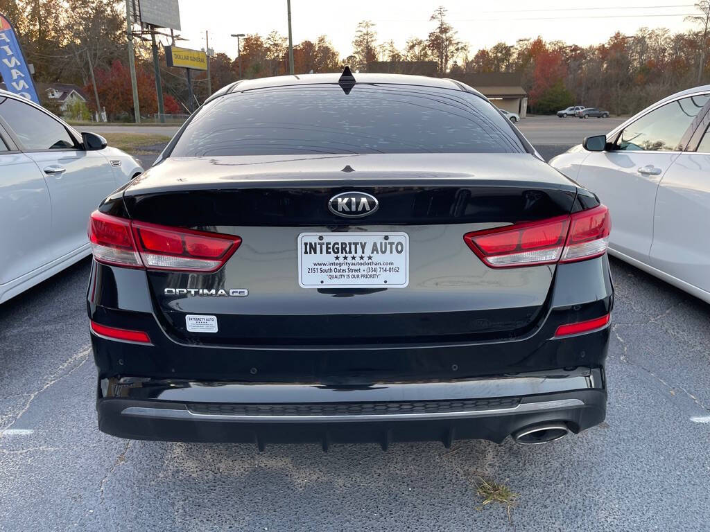 2020 Kia Optima for sale at INTEGRITY AUTO in Dothan, AL